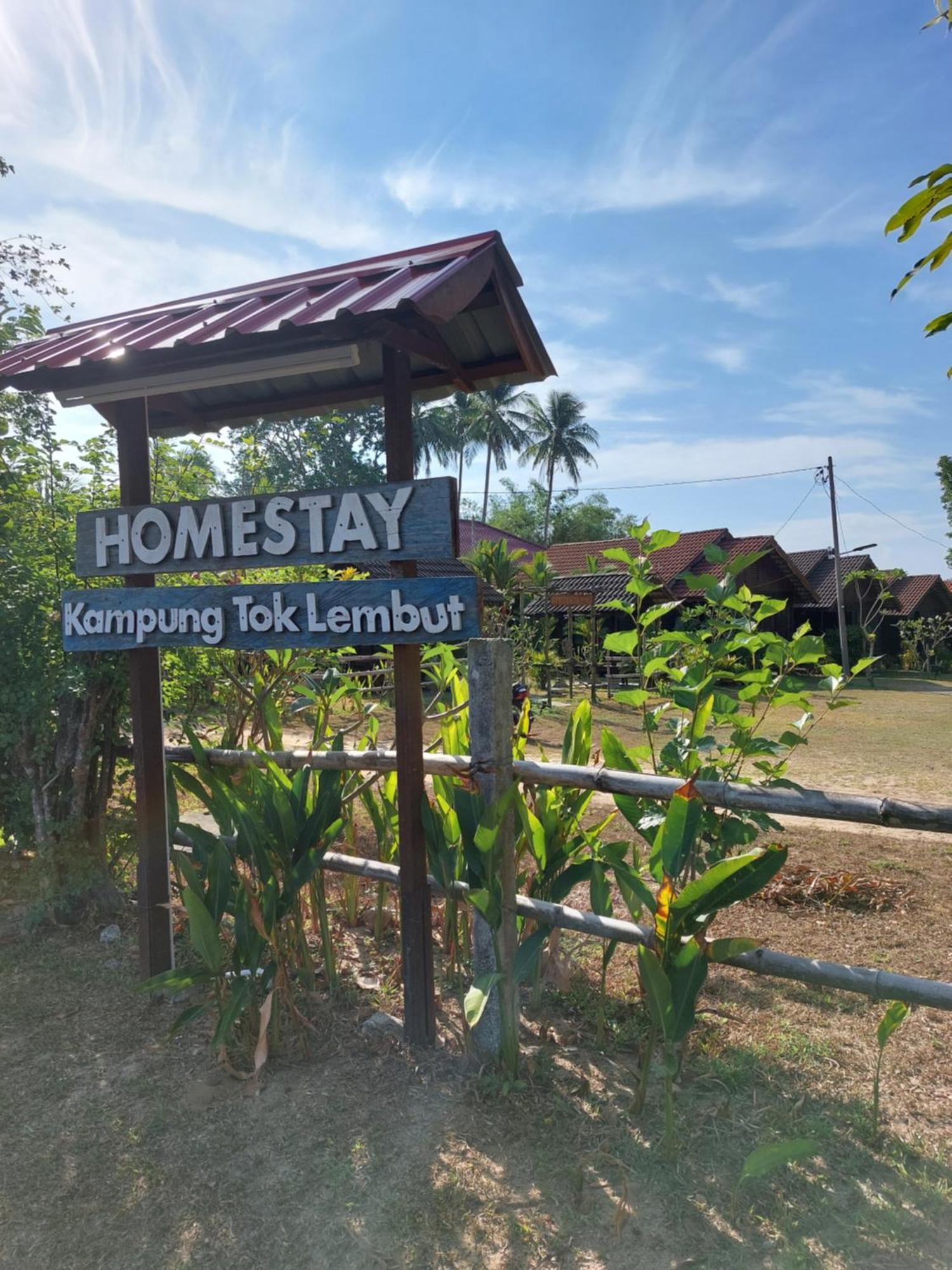 Kampung Tok Lembut Vacation Home Pantai Cenang  Buitenkant foto