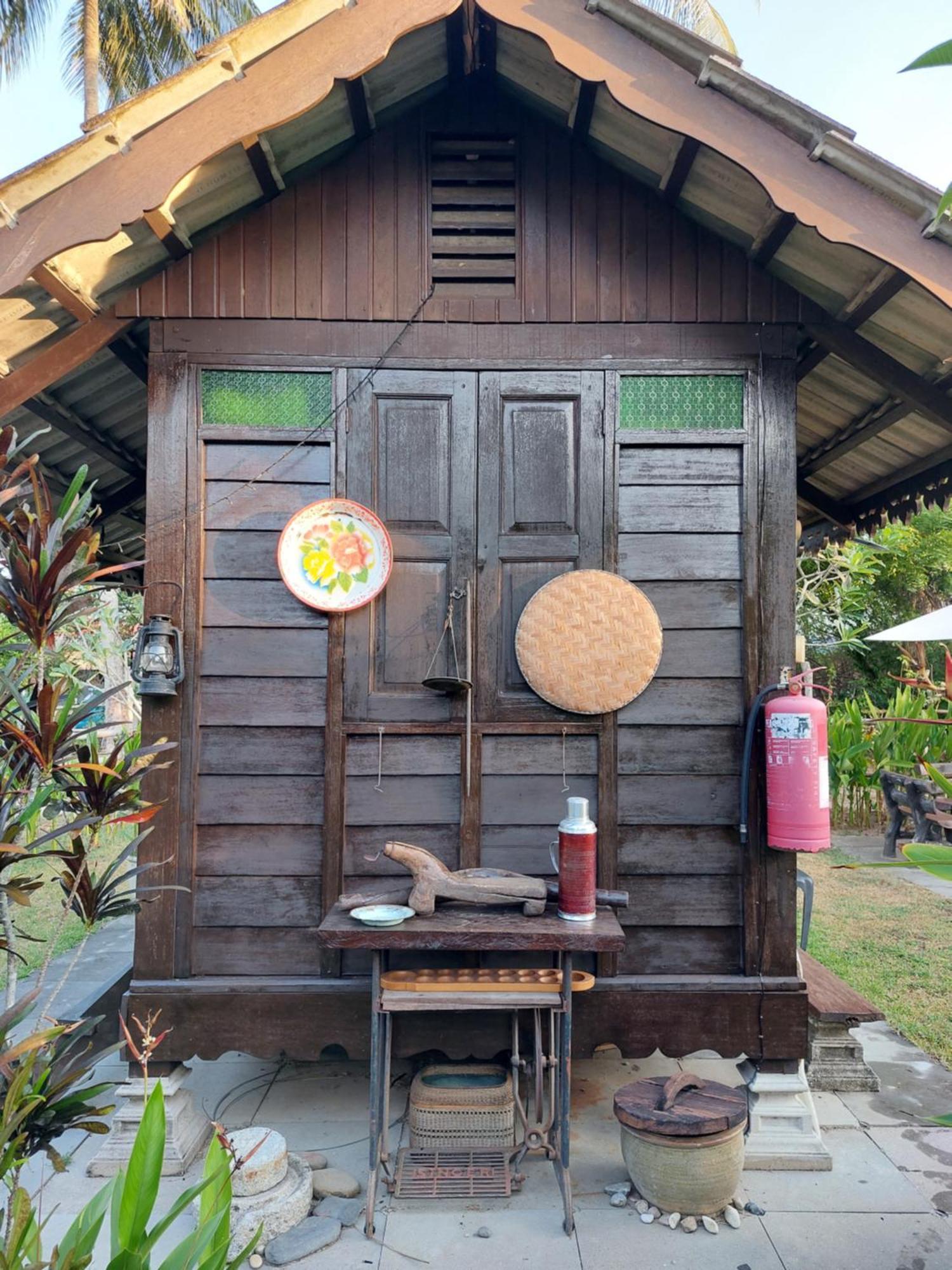 Kampung Tok Lembut Vacation Home Pantai Cenang  Buitenkant foto